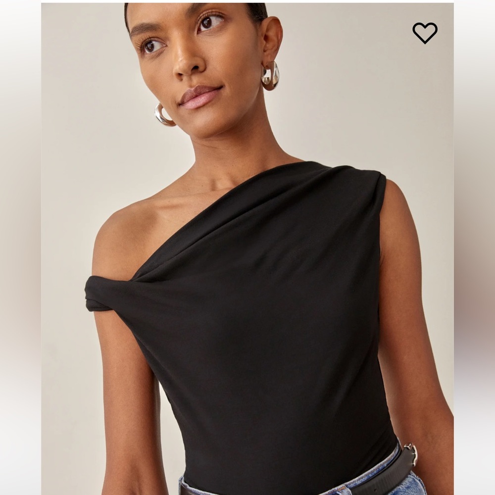 BNWT Reformation Cello Knit Top in Black